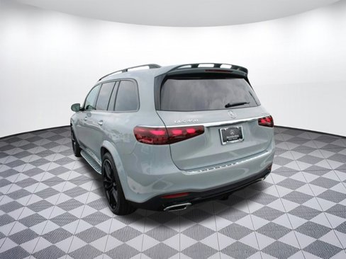 New 2025 Mercedes-Benz GLS 450 4MATIC image 3