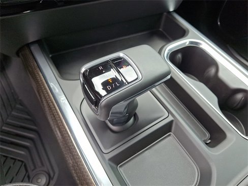 Used 2025 Chevrolet Silverado 1500 RST image 11