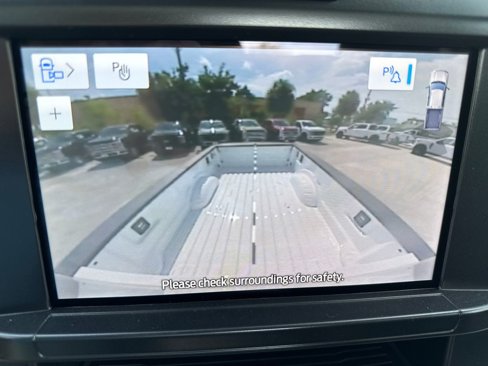 New 2025 Ford F350 4x4 Regular Cab Super Duty image 22