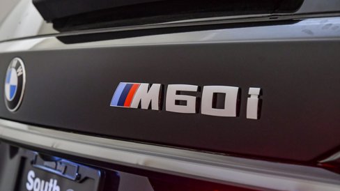 New 2026 BMW X7 M60i image 14