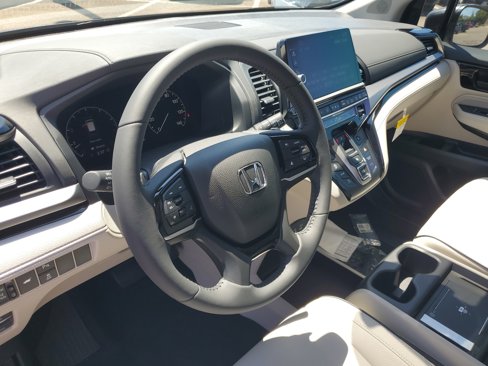 New 2026 Honda Odyssey Touring image 16