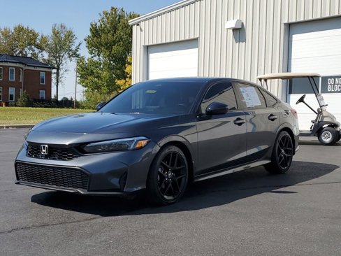 Used 2025 Honda Civic Sport image 3