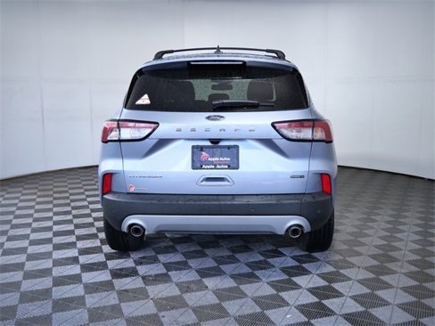 Certified 2022 Ford Escape Titanium image 7