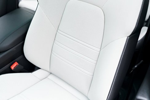 Used 2025 Porsche Cayenne GTS image 54