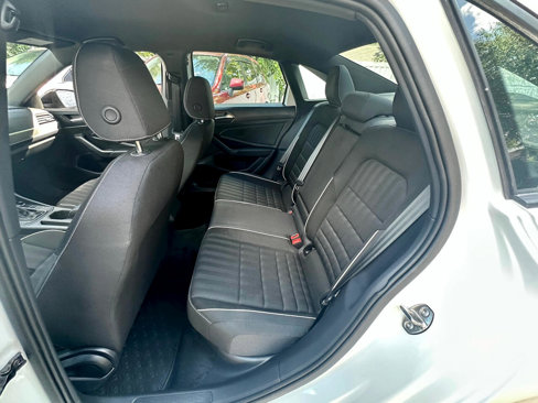 Used 2024 Volkswagen Jetta Sport image 24