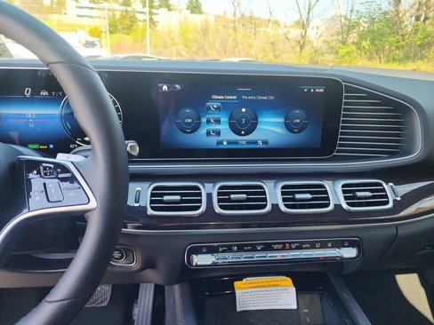 New 2025 Mercedes-Benz GLE 450e 4MATIC image 17
