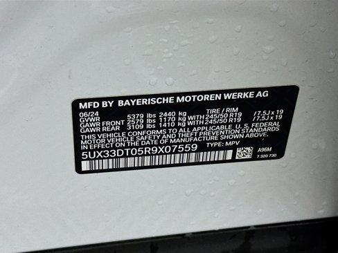 Used 2024 BMW X4 xDrive30i w/ Parking Assistance Package image 12