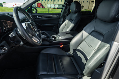 Used 2021 Porsche Cayenne GTS image 34