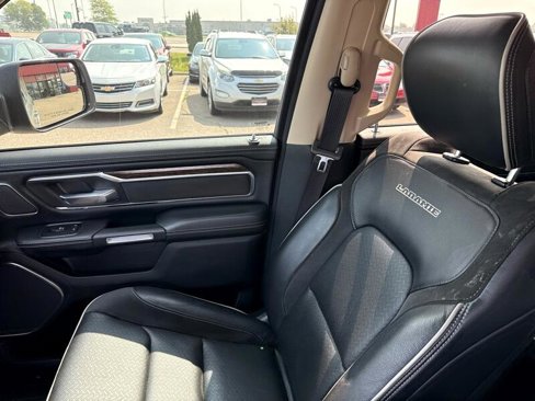 Used 2019 RAM 1500 Laramie image 30