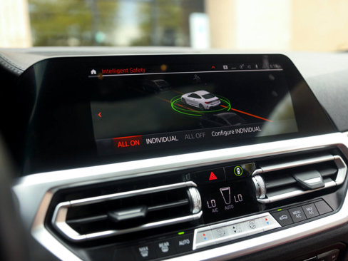 Used 2021 BMW 430i Coupe w/ M Sport Package image 16