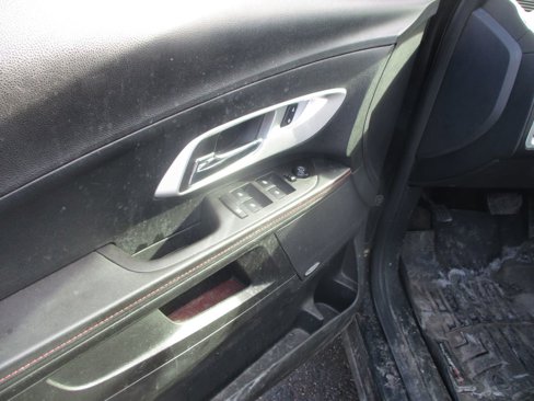 Used 2015 Chevrolet Equinox LT w/ Power Convenience Package image 11