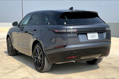 New 2026 Land Rover Range Rover Velar Dynamic SE image 3