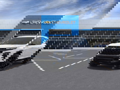 New 2026 Chevrolet Traverse RS w/ LPO, Floor Liner Package image 8