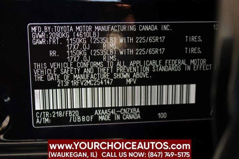 Used 2021 Toyota RAV4 LE image 31