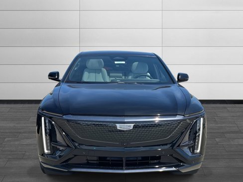 New 2026 Cadillac Lyriq Sport image 8