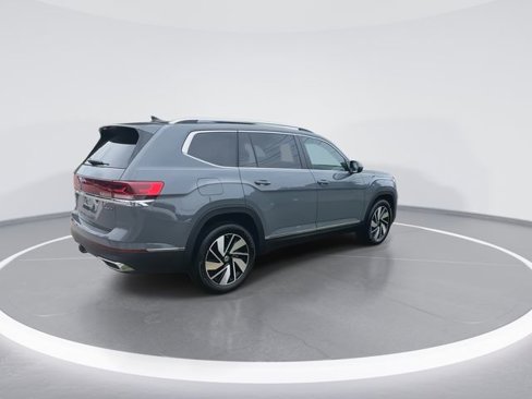 New 2025 Volkswagen Atlas SEL image 8