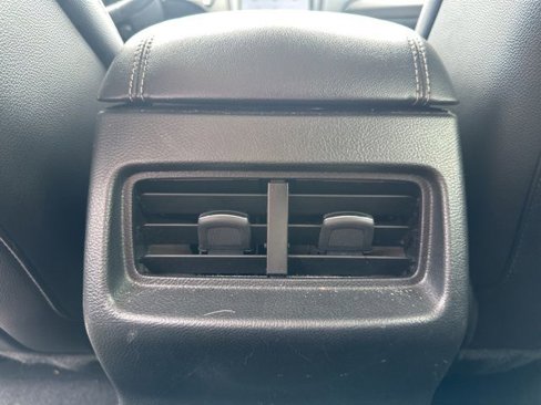 Used 2024 Ford Edge Titanium image 18