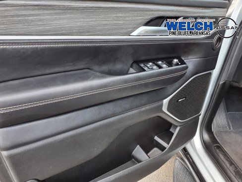 Used 2023 Jeep Wagoneer L Series II image 11