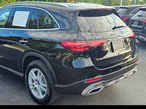 Certified 2025 Mercedes-Benz GLC 300 4MATIC image 12