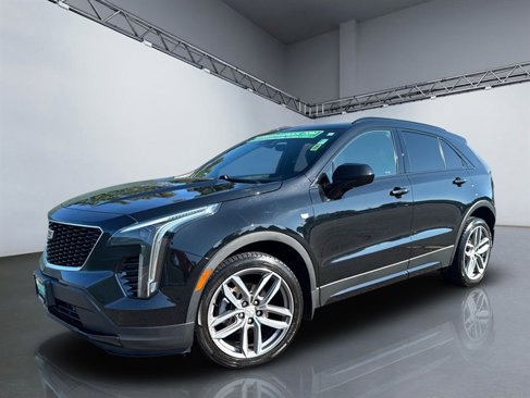 Used 2020 Cadillac XT4 Sport w/ Cold Weather Package image 31