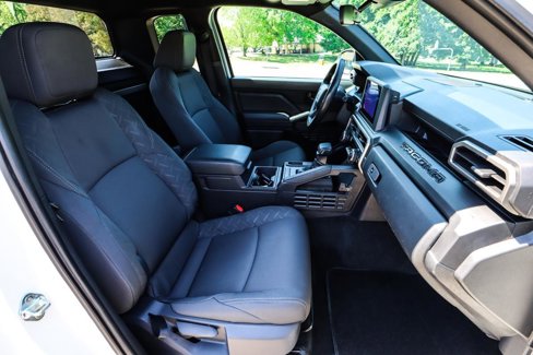Used 2024 Toyota Tacoma SR image 40