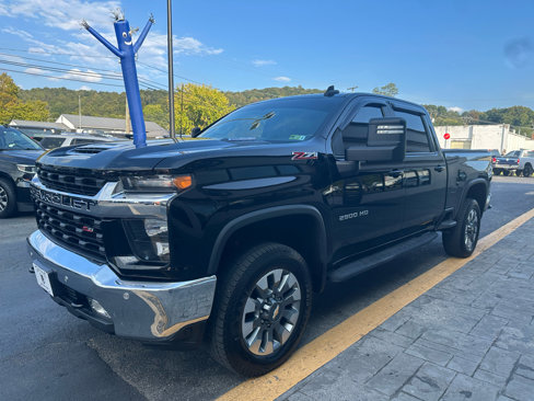 Used 2022 Chevrolet Silverado 2500 LT w/ All Star Edition image 4