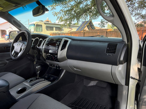 Used 2012 Toyota Tacoma 4x4 Double Cab image 13