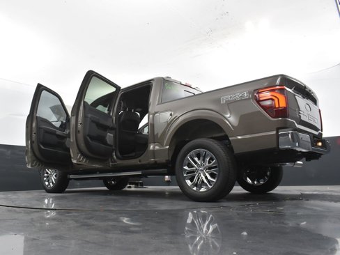 New 2025 Ford F150 Lariat w/ Equipment Group 502A High image 41