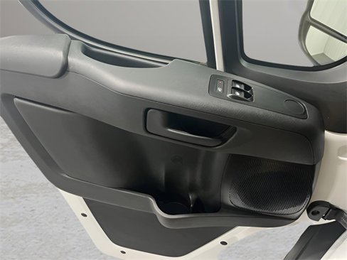 Used 2025 RAM ProMaster 2500 w/ Storage Group image 24