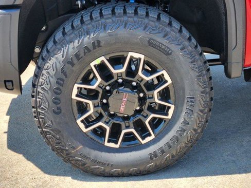 New 2026 GMC Sierra 2500 AT4X image 8