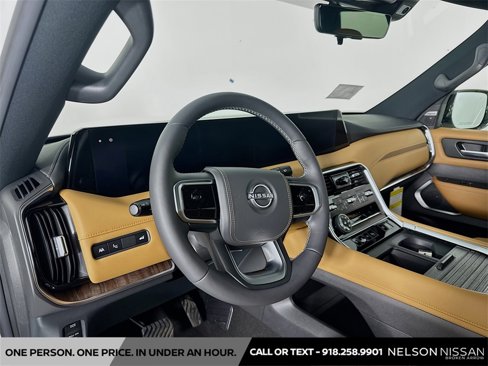 New 2025 Nissan Armada Platinum Reserve image 9