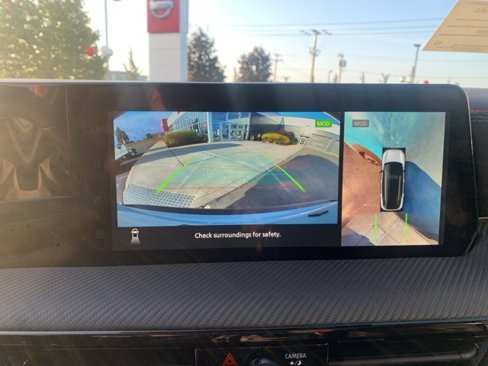 New 2026 Nissan Kicks SR w/ SR Premium Package image 17