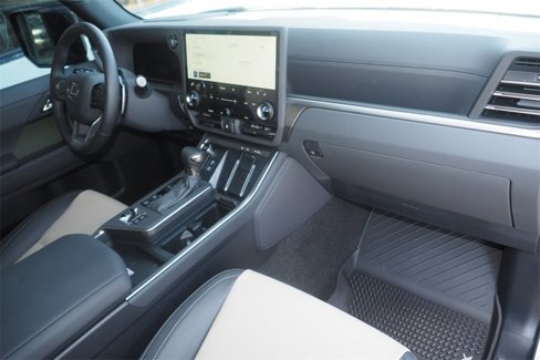 Used 2025 Lexus GX 550 image 23