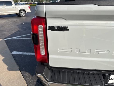 New 2026 Ford F250 Lariat image 39