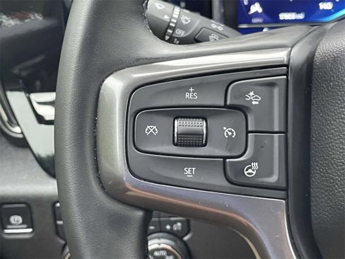 Used 2024 Chevrolet Silverado 2500 ZR2 w/ Technology Package image 23