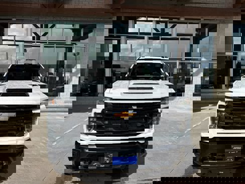 New 2025 Chevrolet Silverado 3500 W/T image 7
