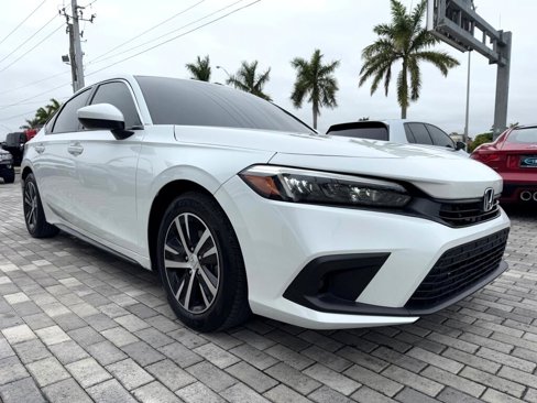Used 2024 Honda Civic LX image 1