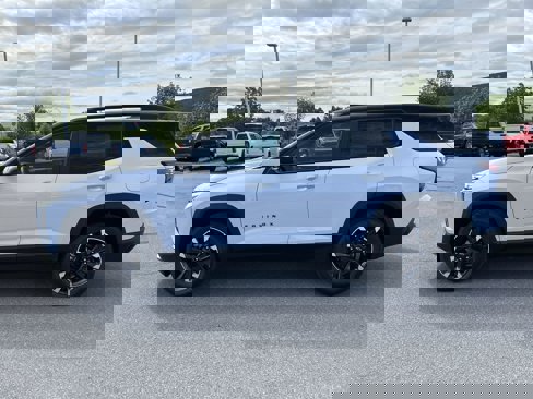 New 2026 Chevrolet Equinox RS image 4
