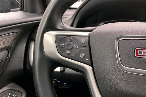 Used 2023 GMC Terrain SLT image 16