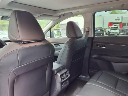 New 2025 Nissan Murano Platinum w/ Cargo Package image 23