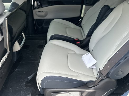 New 2026 Kia Carnival SX Prestige image 12