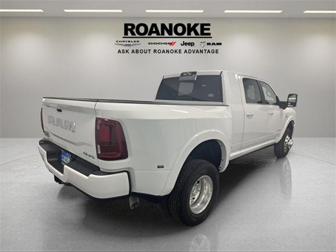 Used 2025 RAM 3500 Longhorn image 10