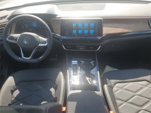 New 2026 Volkswagen Atlas SE image 16