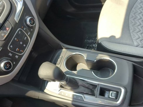 Used 2024 Chevrolet Equinox LT image 15