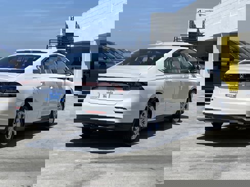New 2025 Honda Accord LX image 6