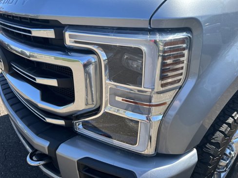 Certified 2022 Ford F350 Platinum w/ FX4 Off-Road Package image 43
