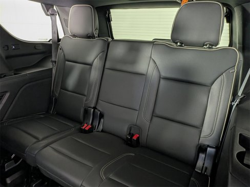 Used 2023 Chevrolet Tahoe Premier image 16