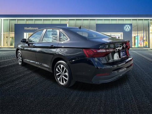 Certified 2024 Volkswagen Jetta S image 6