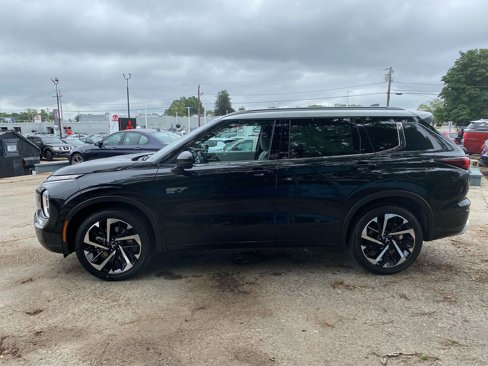 New 2025 Mitsubishi Outlander SEL image 9