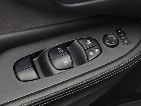 Used 2020 Nissan Murano S image 27